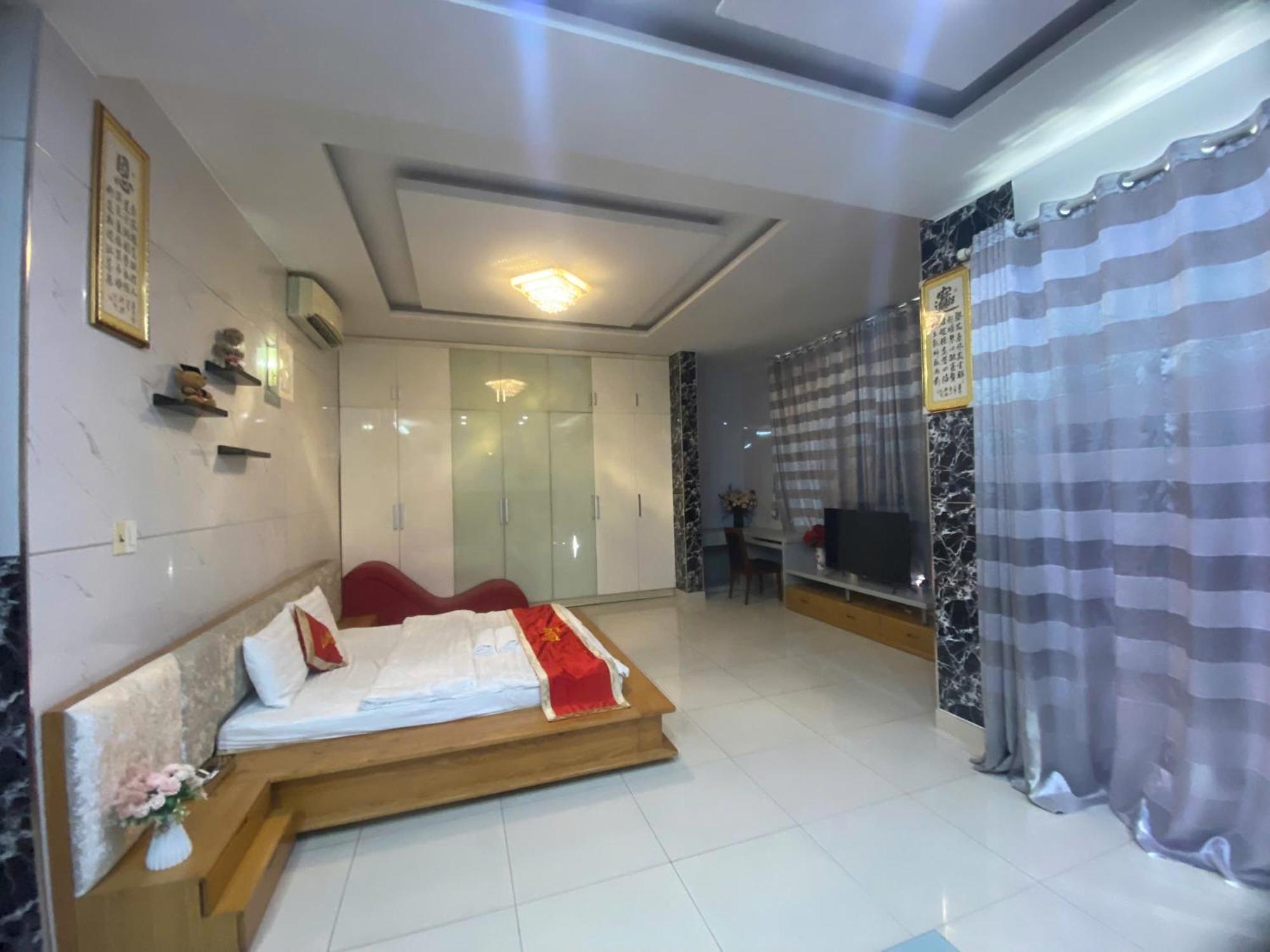 Lucky Hotel Ho-Chi-Minh-Stadt Exterior foto